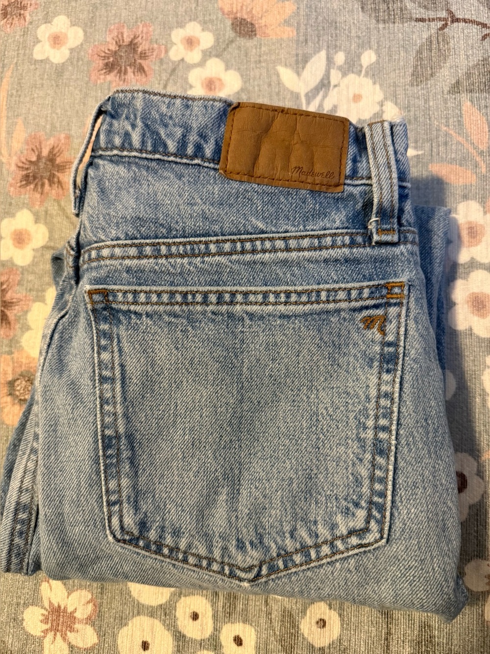 Madewell Women's Light Blue Straight-Leg Jeans - Picture 3 of 5